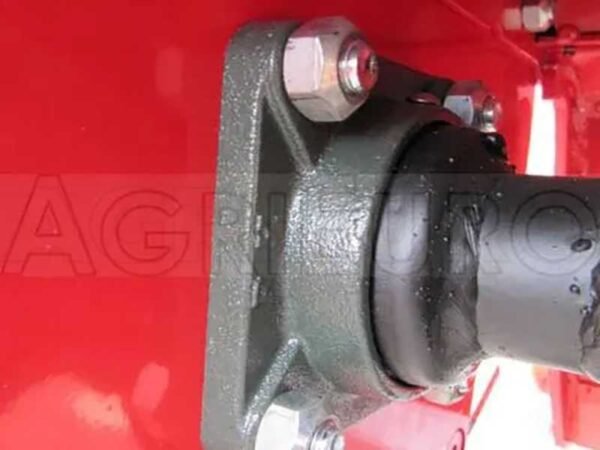 Fraise rotative à tracteur série légère avec déport mécanique Agrieuro HO 105 – Image 9