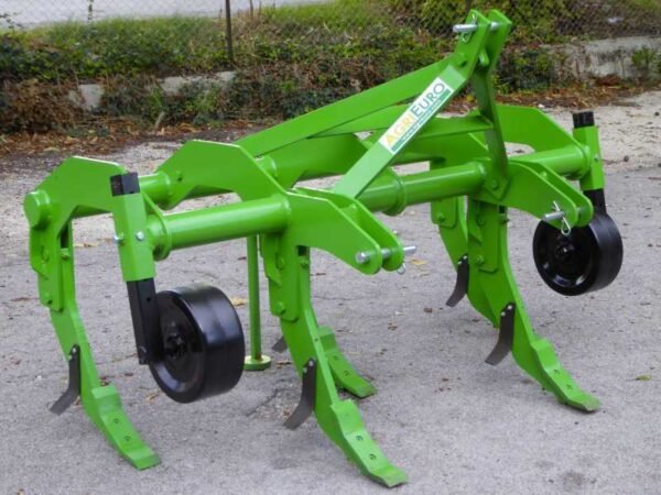 Décompacteur agricole sur tracteur AgriEuro serie 170 Standard à 5 dents – avec roues en acier – Image 3